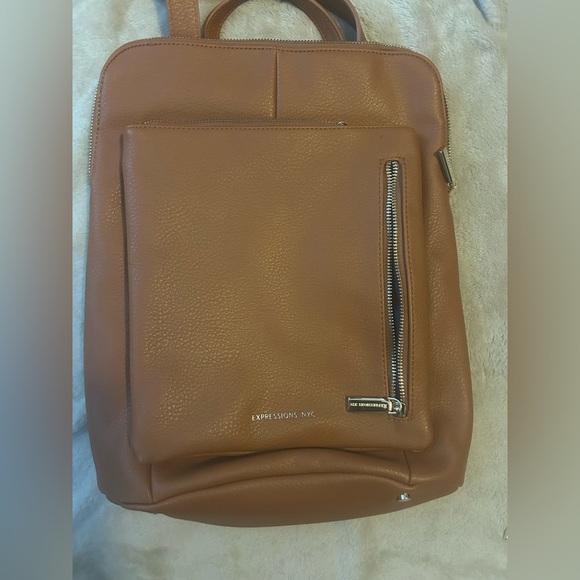 Expressions NYC LENOX AVE BACKPACK - Picture 4 of 9